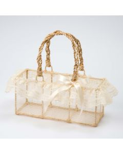 Cesta rafia natural adornada con puntilla 20x20(asas)7,5cm.