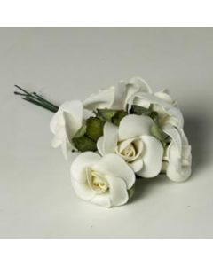 Ramo 6 rosas marfil,min.12 WEB PROMO